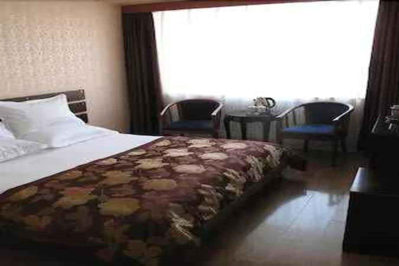 7Days Premium Chongqin Jiangbei International Airport Hub Station Hotel Чунцин Екстериор снимка