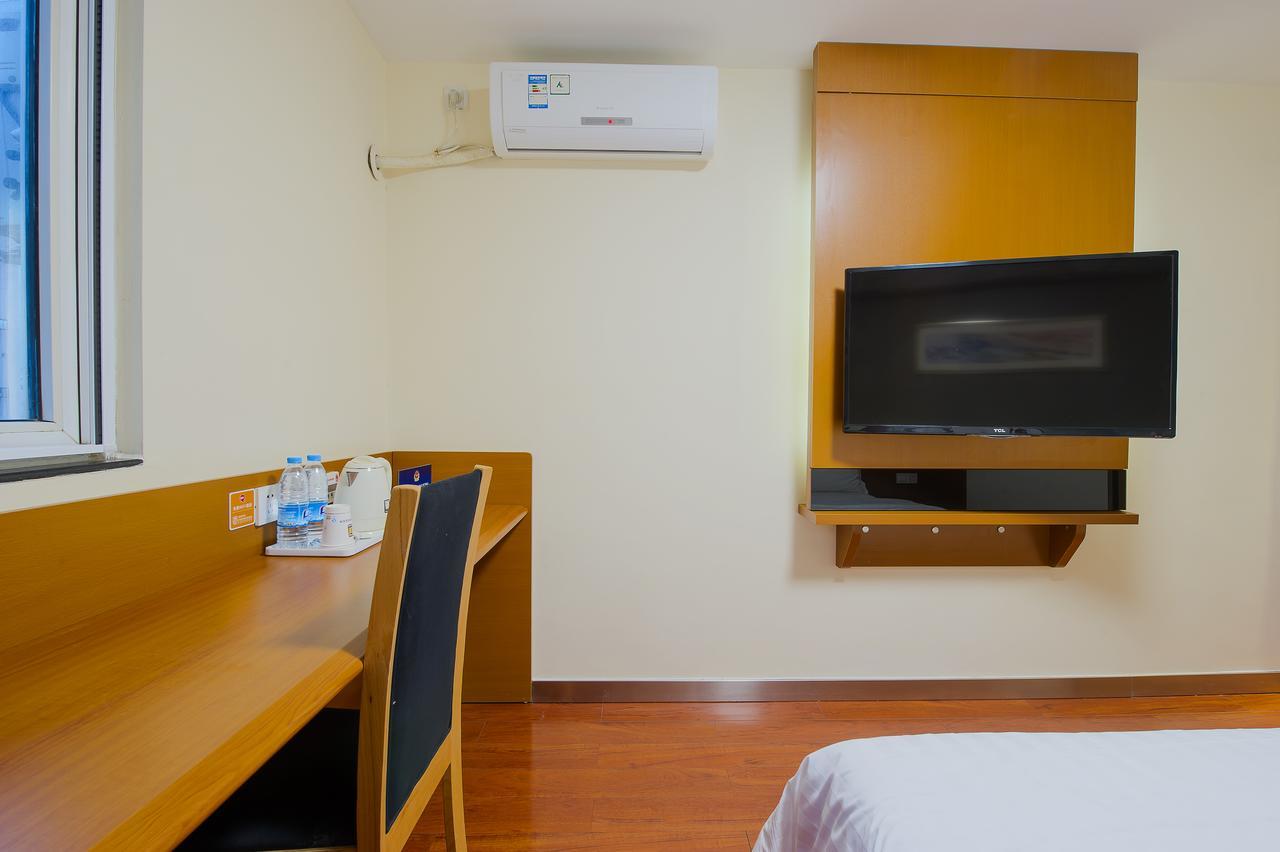 7Days Premium Chongqin Jiangbei International Airport Hub Station Hotel Чунцин Екстериор снимка
