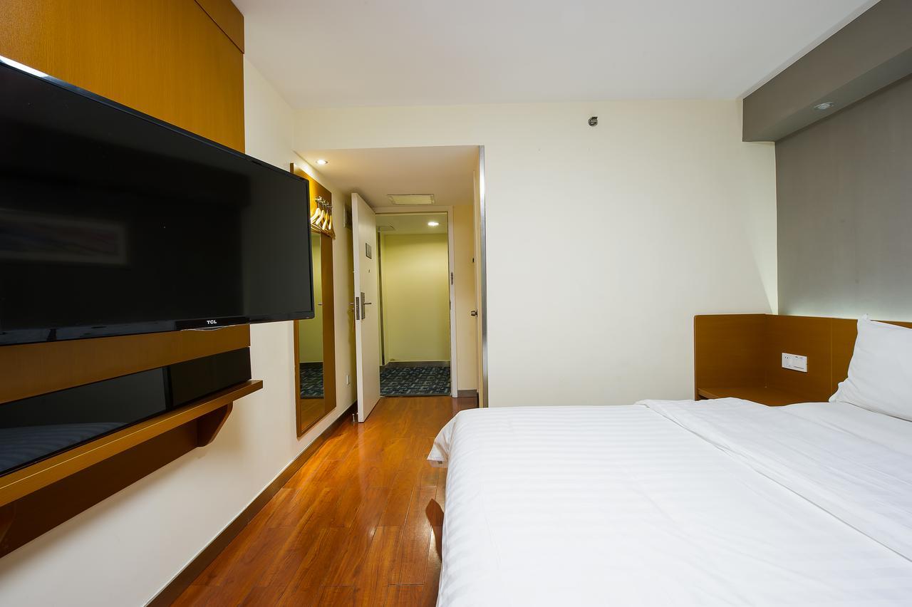 7Days Premium Chongqin Jiangbei International Airport Hub Station Hotel Чунцин Екстериор снимка